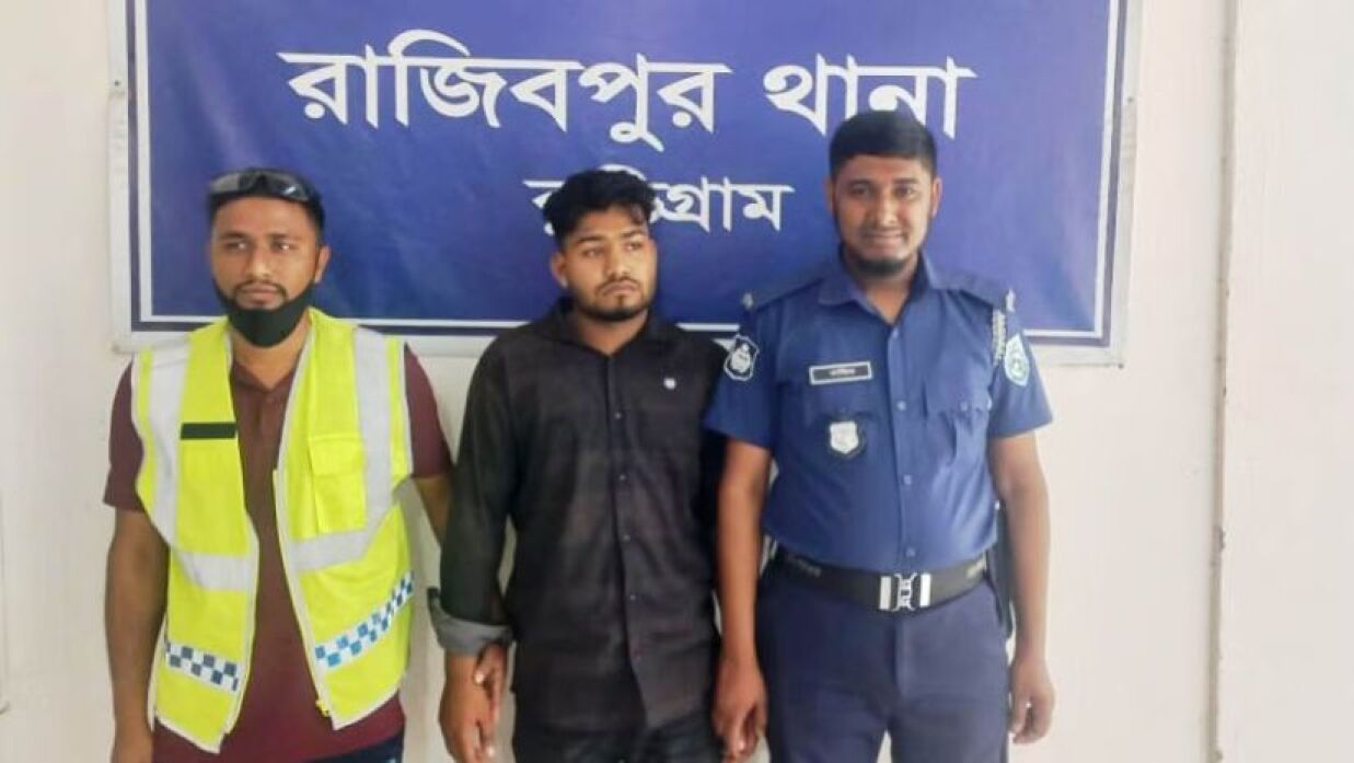 গৃহবধূকে শ্লীলতাহানি ও অপহরণ চেষ্টা, বৈষম্যবিরোধী নেতা কারাগারে